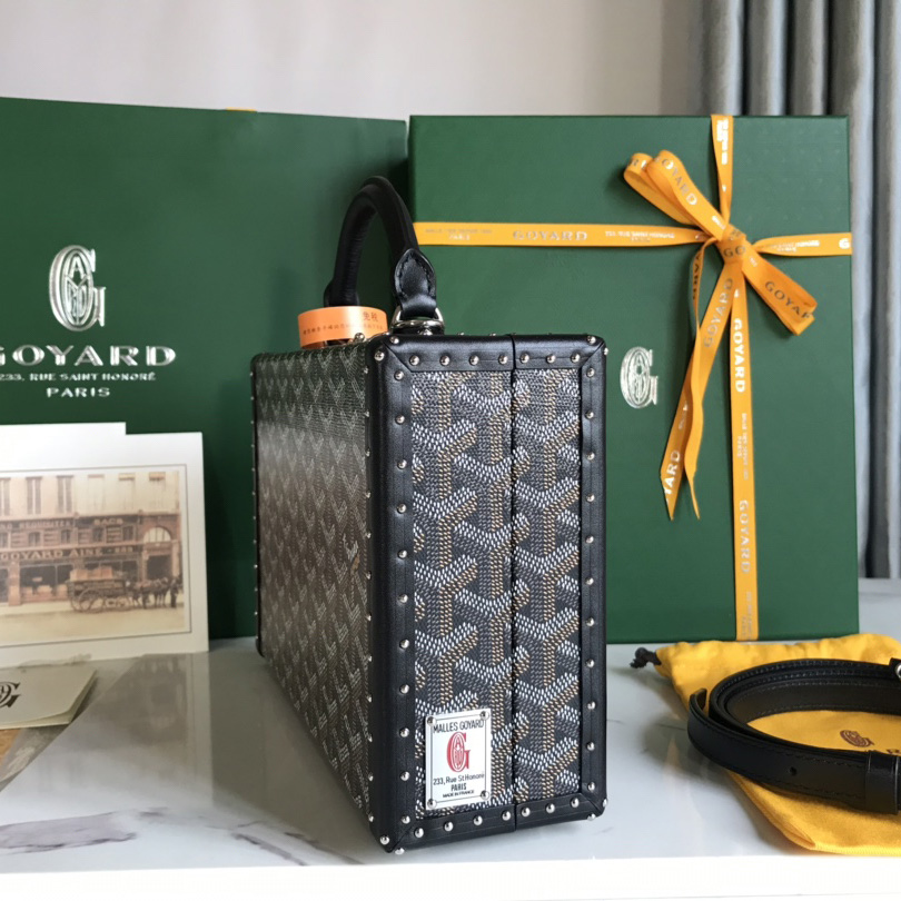 Goyard Grand Hôtel Trunk Bag  - DesignerGu