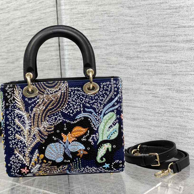 Dior Medium Lady Dior Bag  24cm - DesignerGu