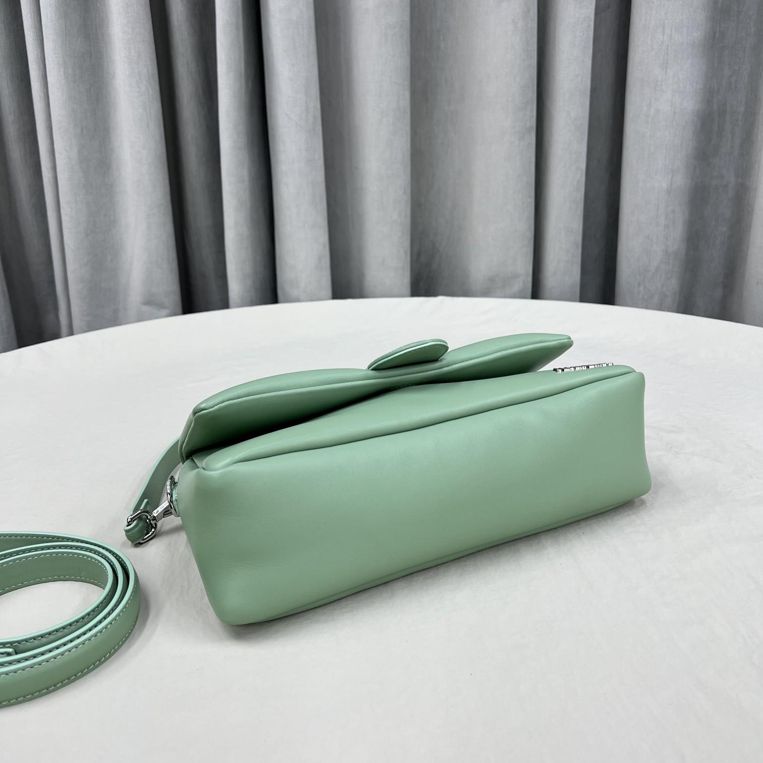 Jacquemus Le Bambimou Puffed Flap Bag - DesignerGu