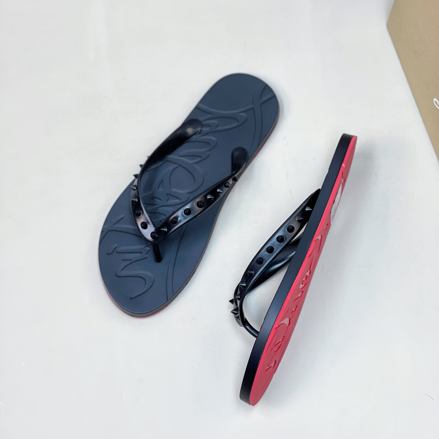 Christian Louboutin Loubi Flip Man Flip-flops - Rubber - DesignerGu