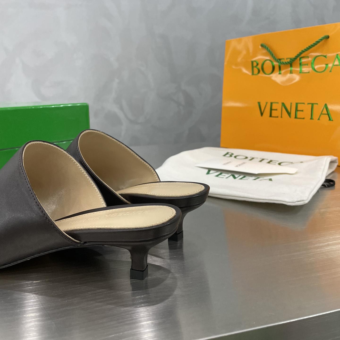 Bottega Veneta Stretch Mule - DesignerGu