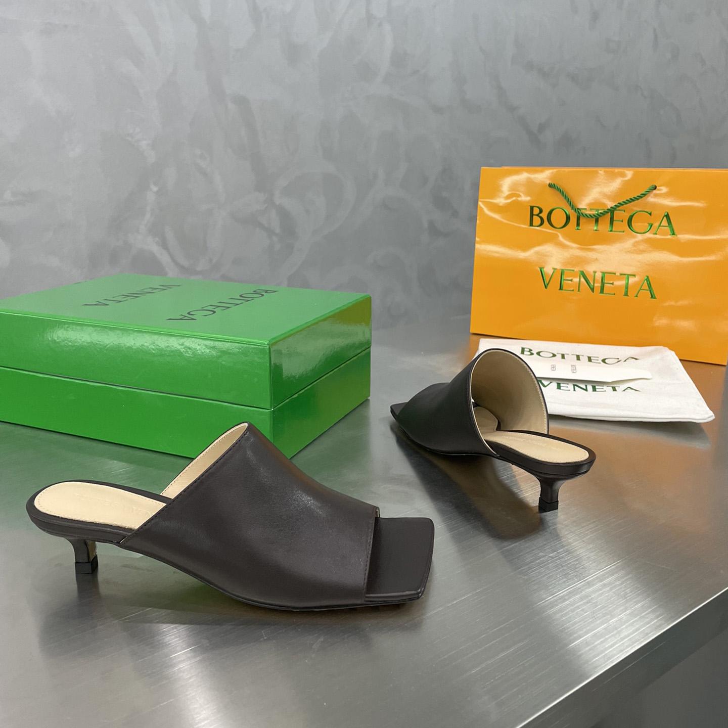 Bottega Veneta Stretch Mule - DesignerGu