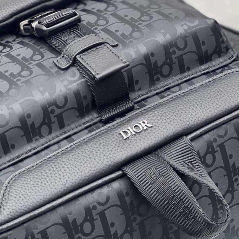 Dior Explorer Backpack - DesignerGu