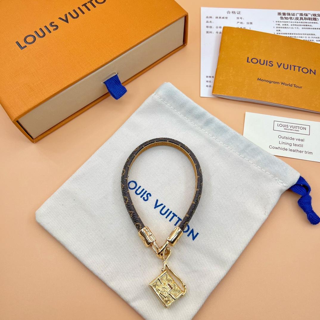 Louis Vuitton LV Cannes Bracelet      - DesignerGu