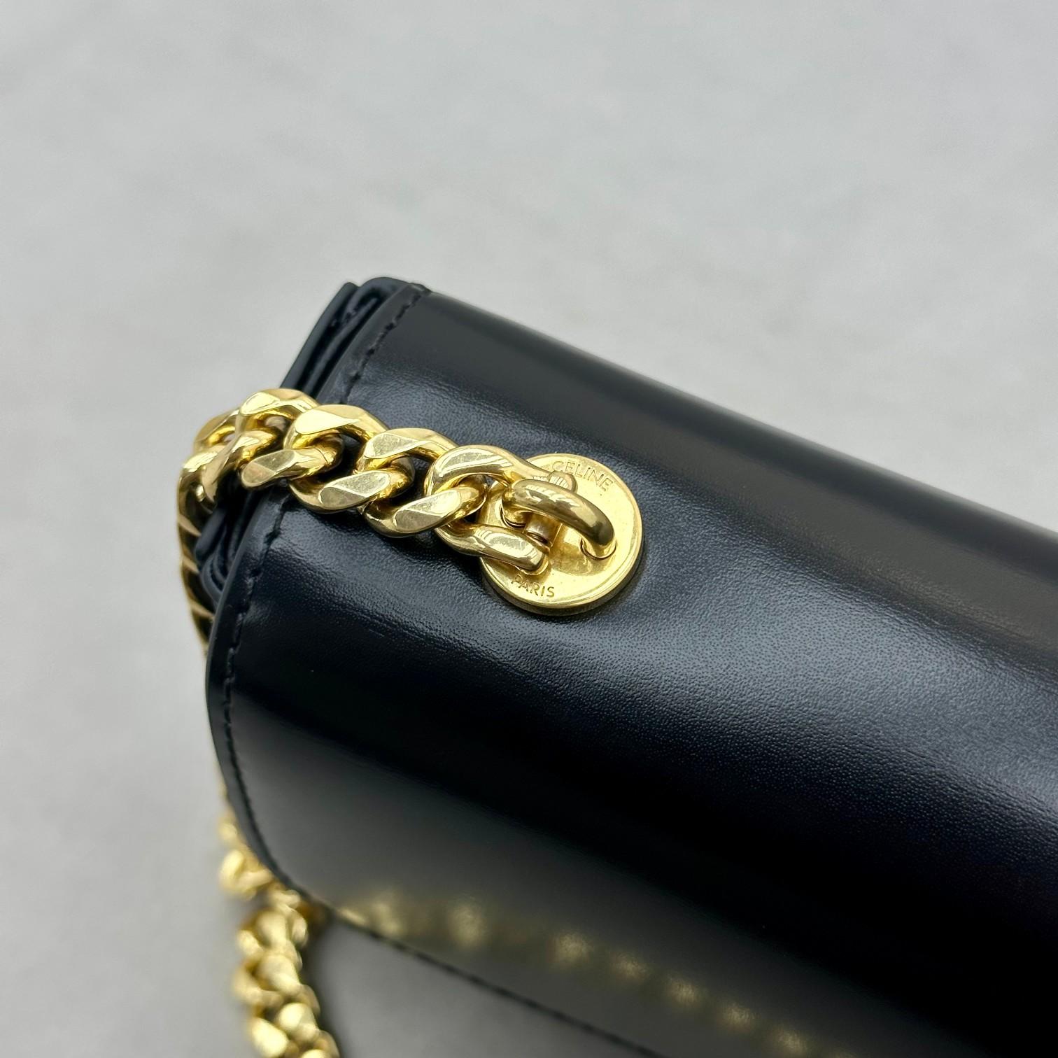 Celine Chain Shoulder Bag Triomphe With Strass Closure In Shiny Calfskin  - DesignerGu