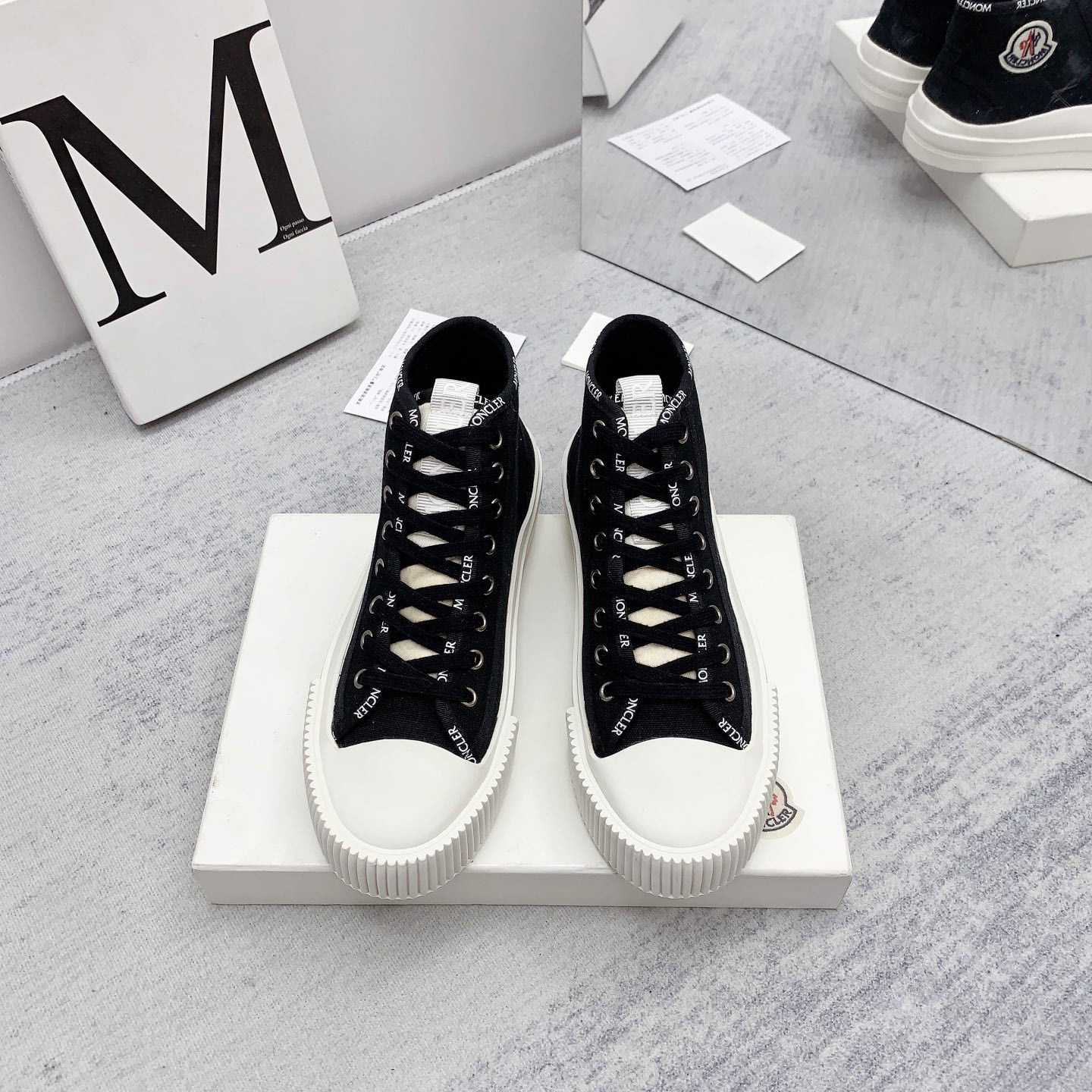 Moncler Black Lissex Sneakers - DesignerGu