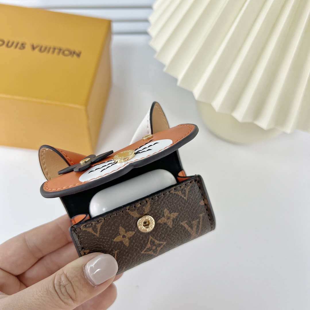 Louis Vuitton Cat Earpods Case    GI0862 - DesignerGu