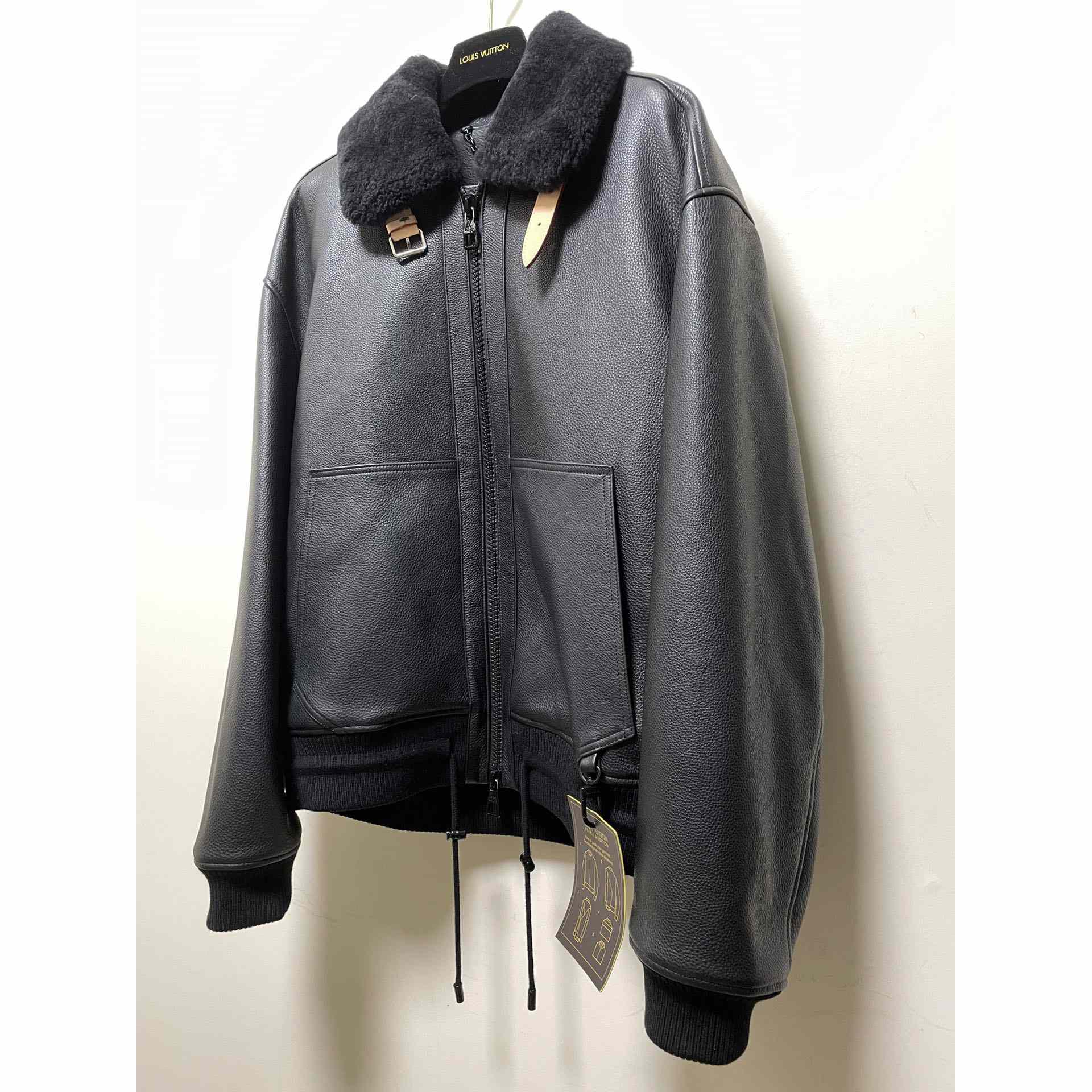 Louis Vuitton Leather Aviator Jacket - DesignerGu