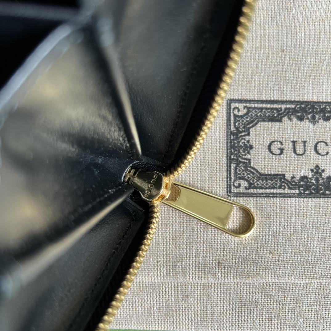 Gucci GG Matelasse Zip-around Wallet - DesignerGu