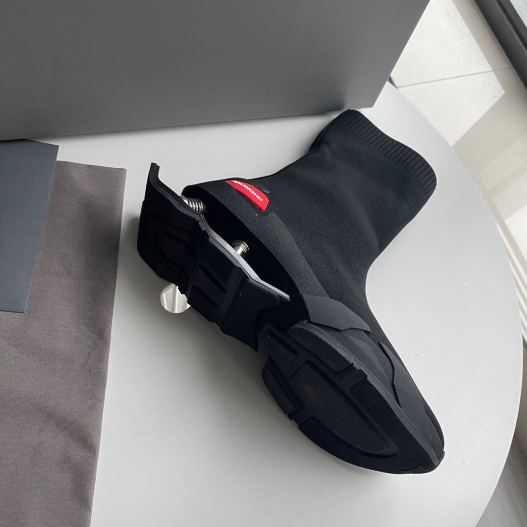 Balenciaga Speed Sneaker In Black - DesignerGu