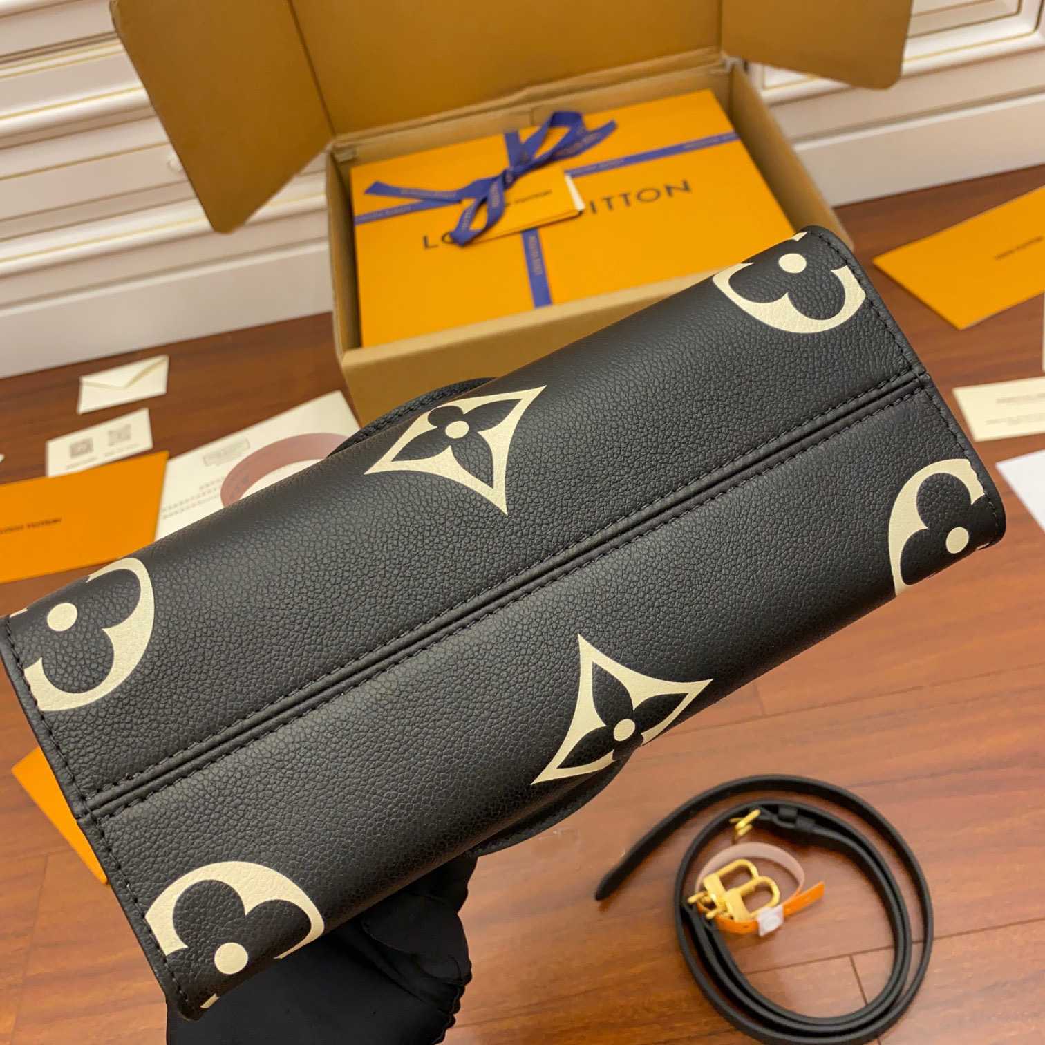 Louis Vuitton OnTheGo PM     M45659 - DesignerGu