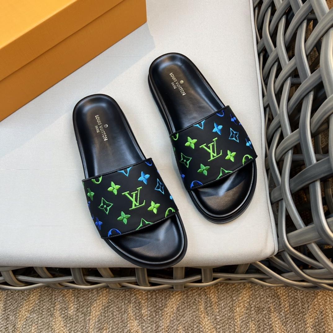 Louis Vuitton Monogram Sandals - DesignerGu