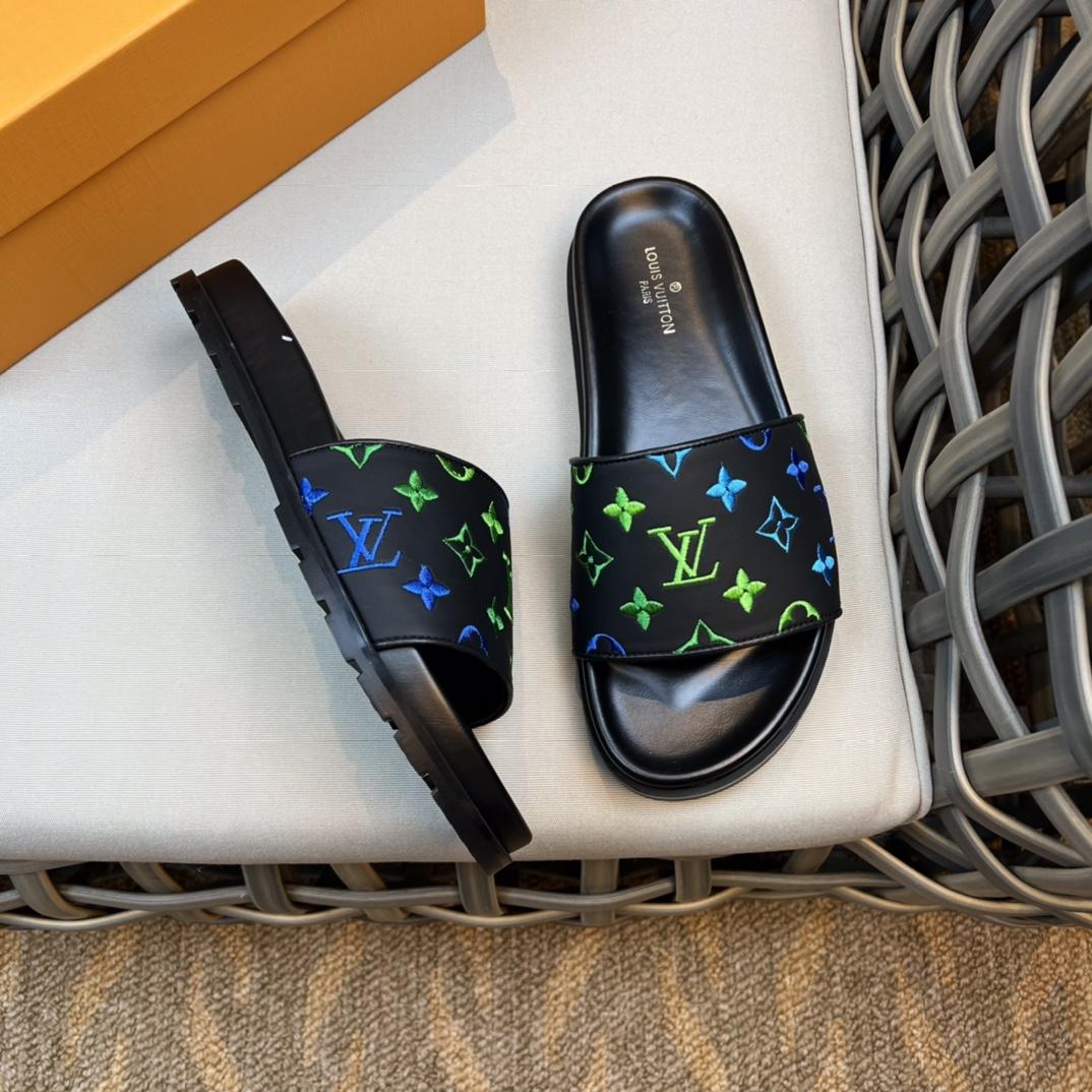 Louis Vuitton Monogram Sandals - DesignerGu