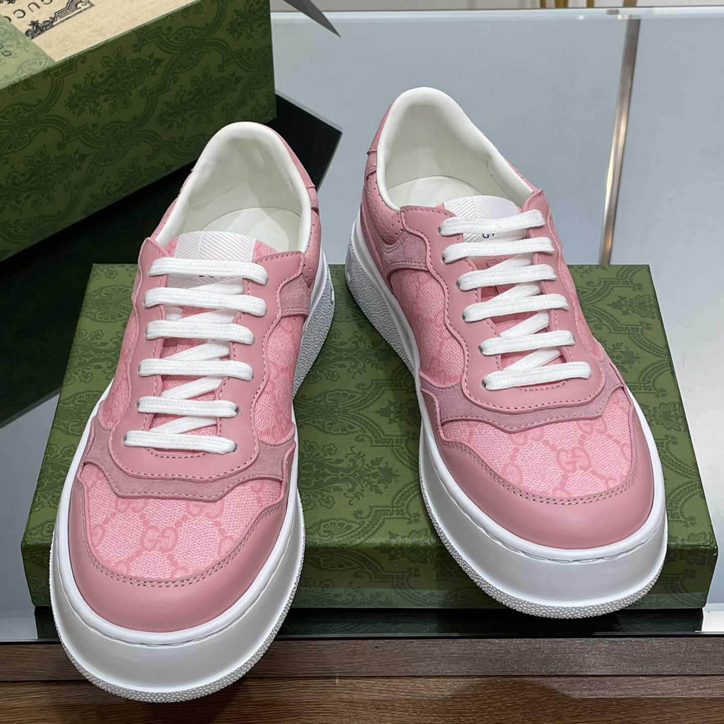 Gucci GG Sneaker - DesignerGu