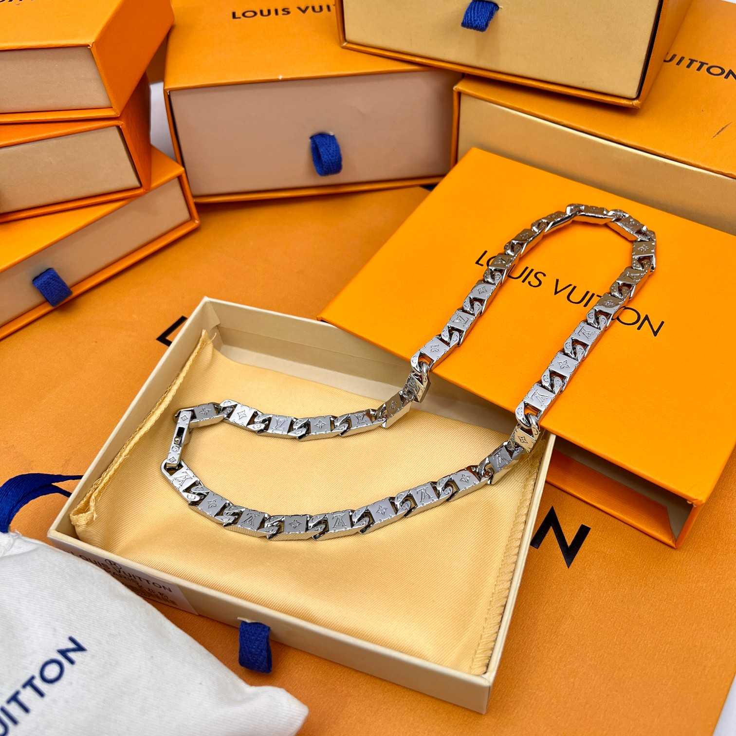 Louis Vuitton Monogram Tied Up Necklace    M00919 - DesignerGu