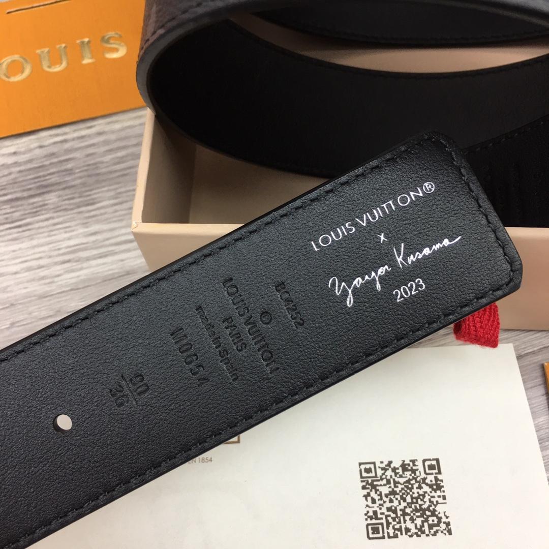 Louis Vuitton LV X YK LV Initiales 40MM Reversible Belt - DesignerGu