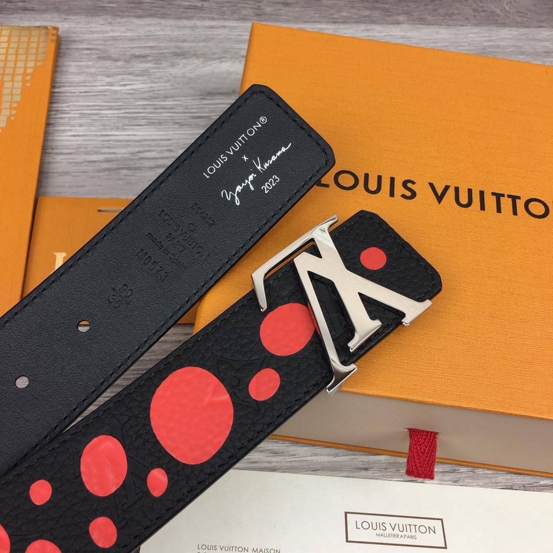 Louis Vuitton LV X YK LV Initiales 40MM Reversible Belt    - DesignerGu