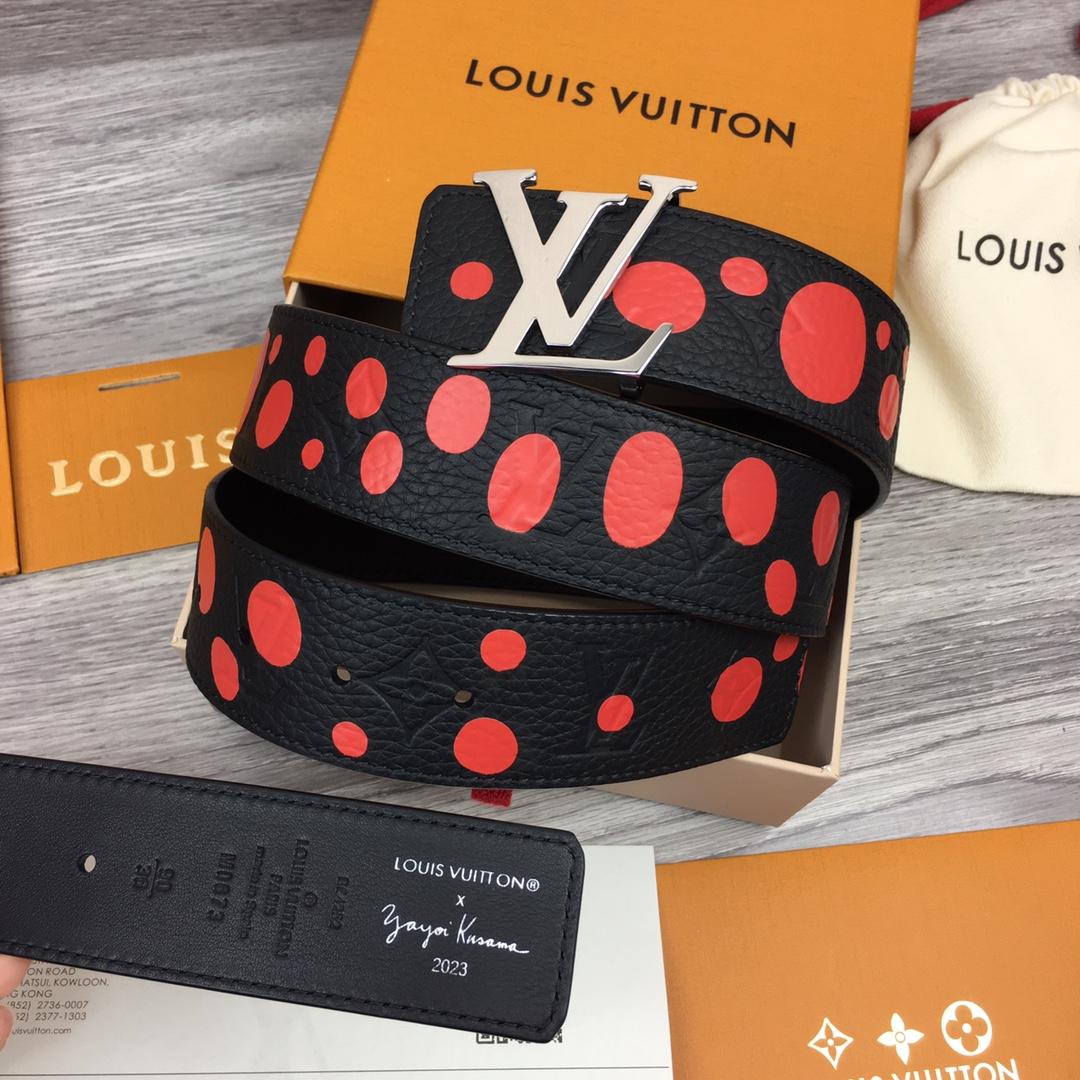 Louis Vuitton LV X YK LV Initiales 40MM Reversible Belt    - DesignerGu