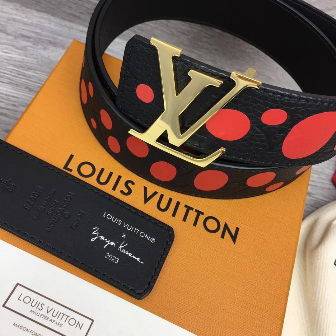 Louis Vuitton LV X YK LV Initiales 40MM Reversible Belt    - DesignerGu