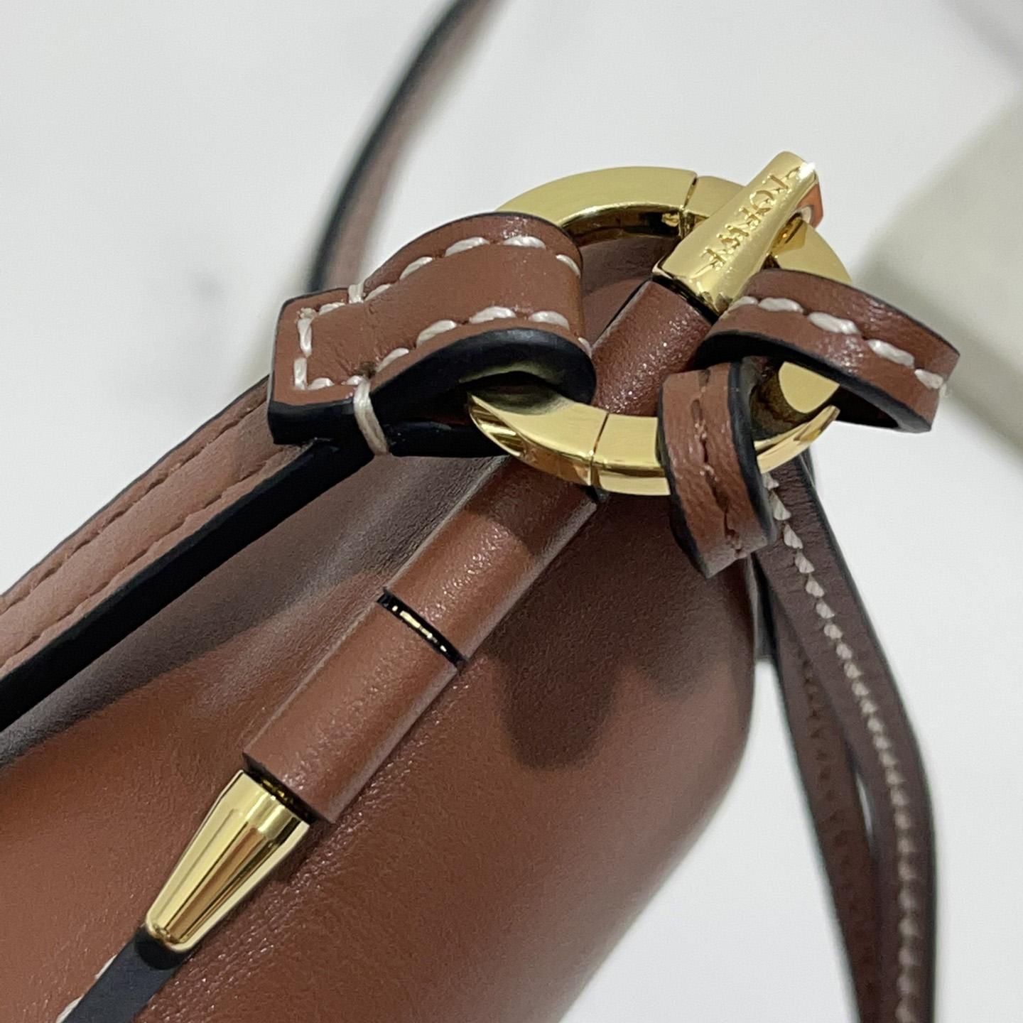 Loewe Gate Pocket In Soft Calfskin - DesignerGu