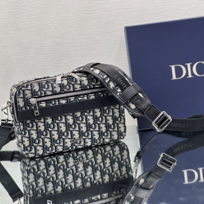 Dior Safari Messenger Bag - DesignerGu