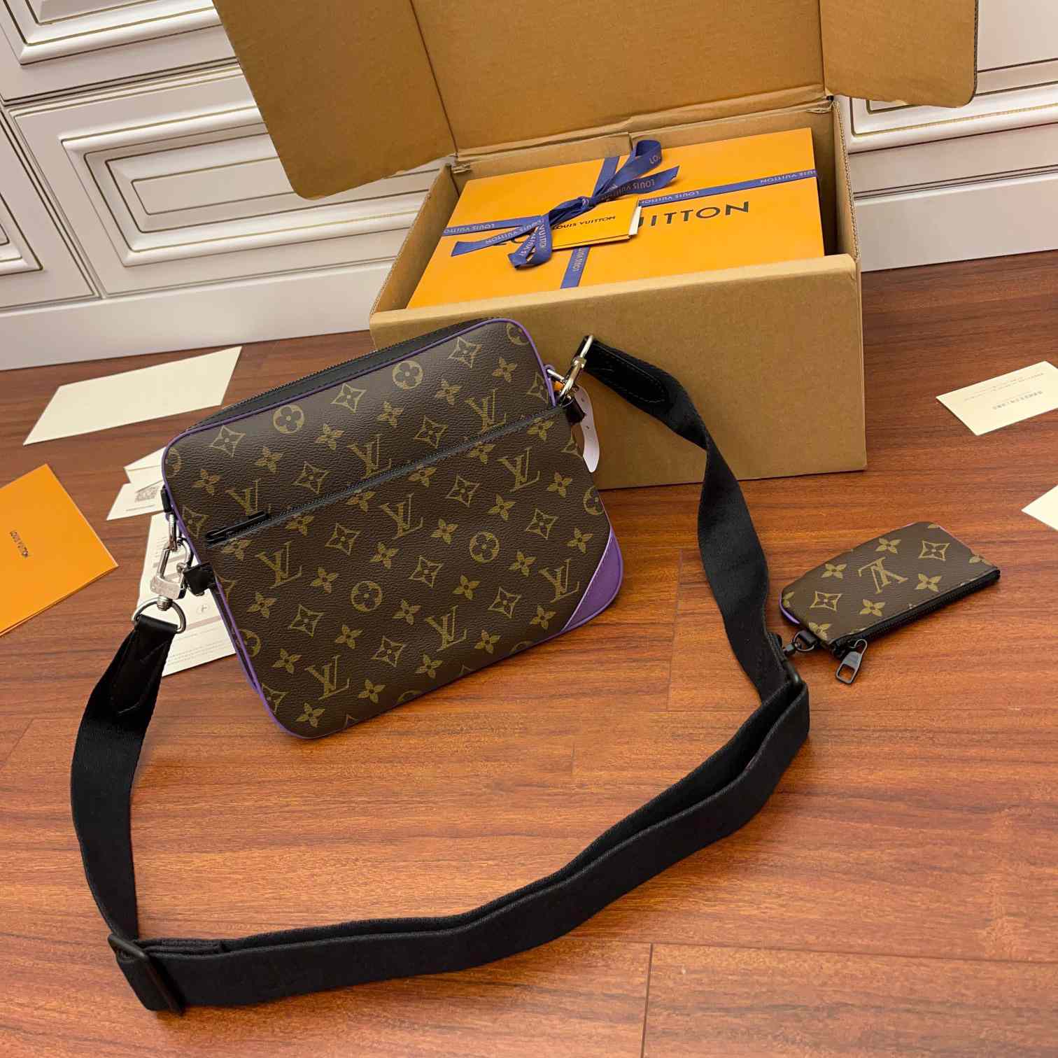 Louis Vuitton Trio Messenger   M46266 - DesignerGu