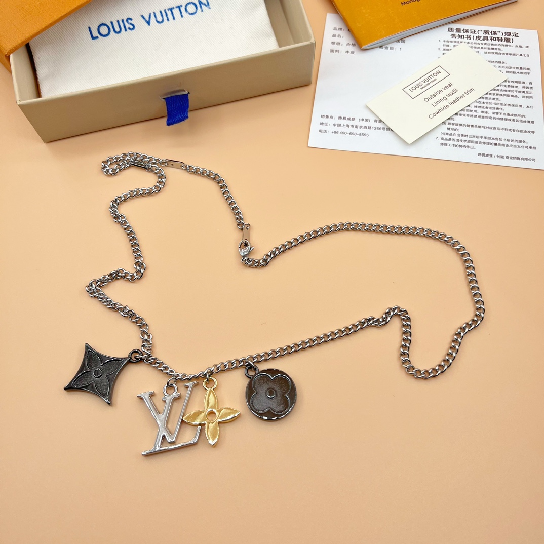 Louis Vuitton LV Instinct Pendant       M00521C - DesignerGu