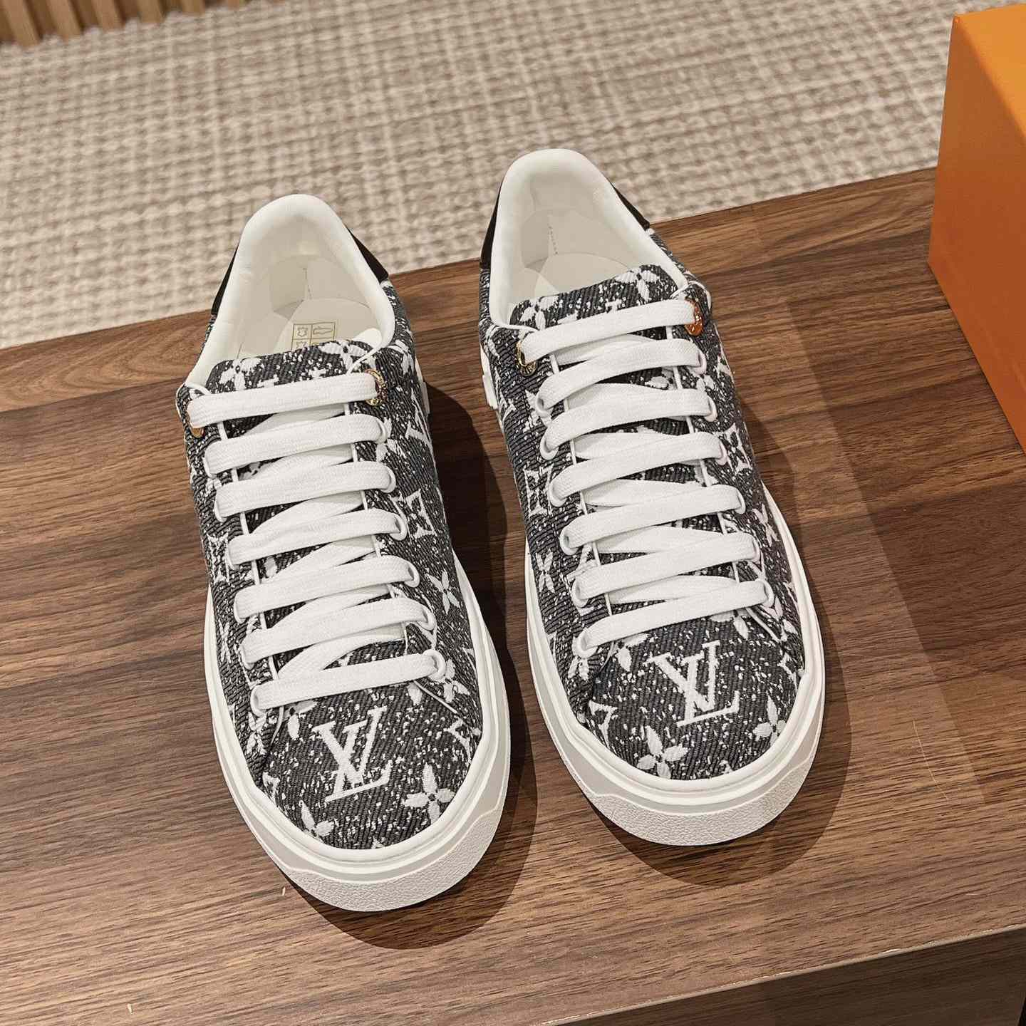 Louis Vuitton Time Out Sneaker (upon uk size)    1AAW2M - DesignerGu