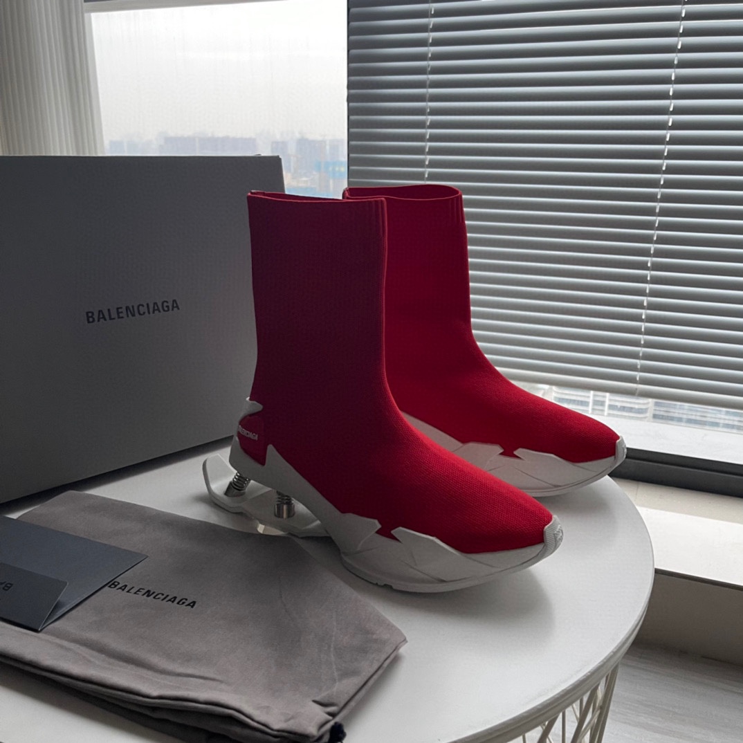 Balenciaga Speed Sneaker In Red - DesignerGu