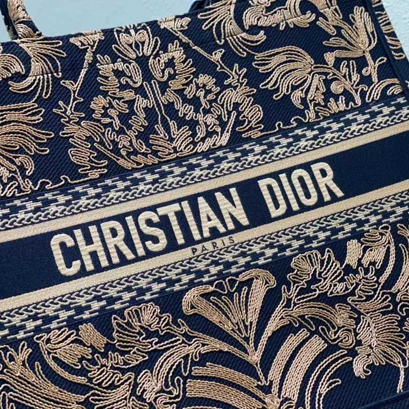 Dior Large Dior Book Tote - DesignerGu