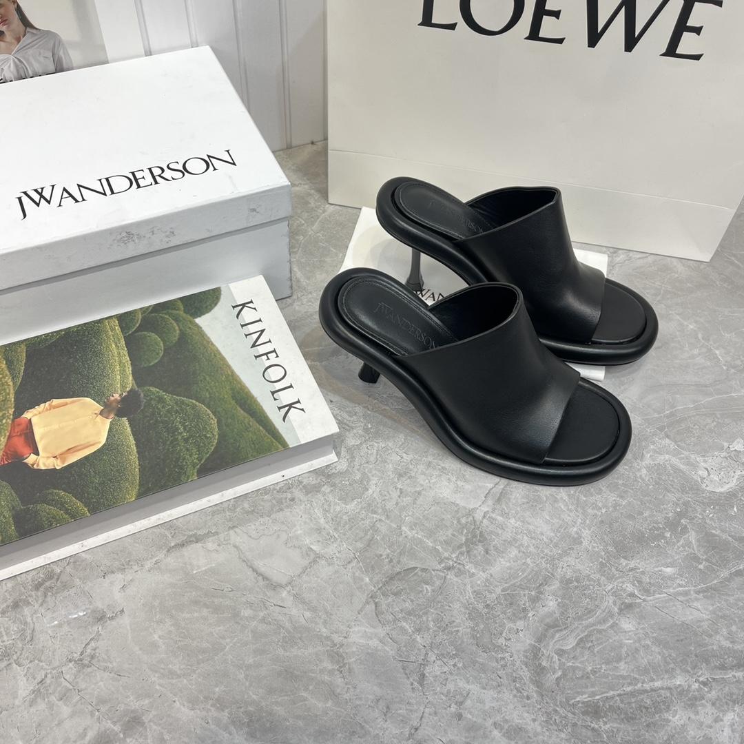 Jw Anderson Bumper-Tube Leather Mules - DesignerGu