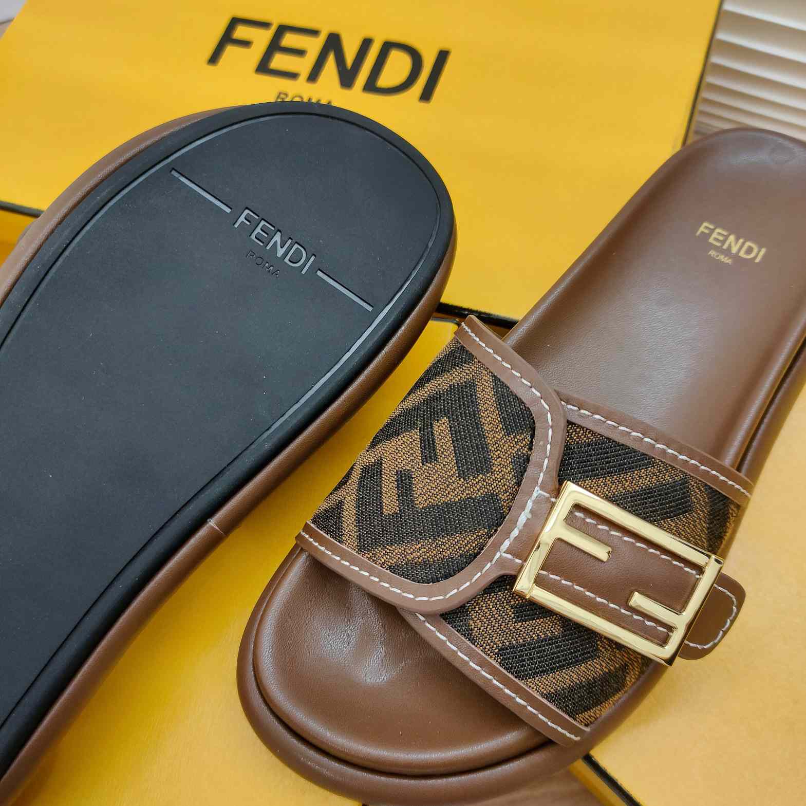 Fendi Feel Brown Fabric Slides - DesignerGu