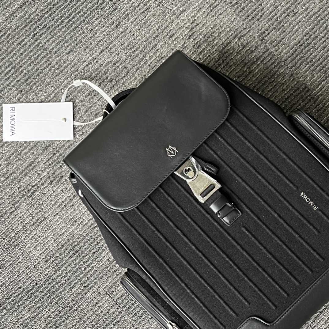 Rimowa Flap Backpack Large (44-37-16cm) - DesignerGu