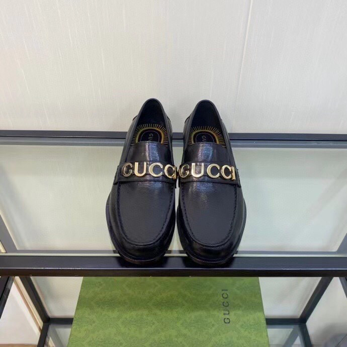 Gucci Leather Loafer - DesignerGu