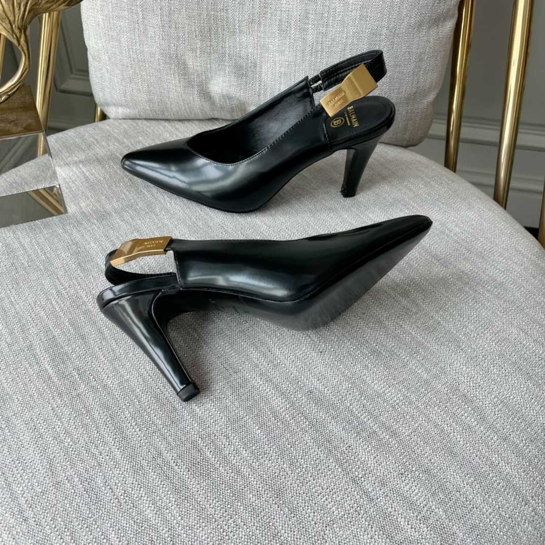 Balmain Tara Leather Pumps - DesignerGu