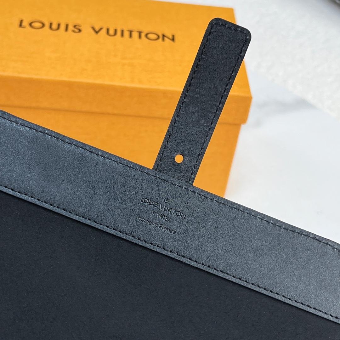 Louis Vuitton Etui 3 Montres    M10147 - DesignerGu