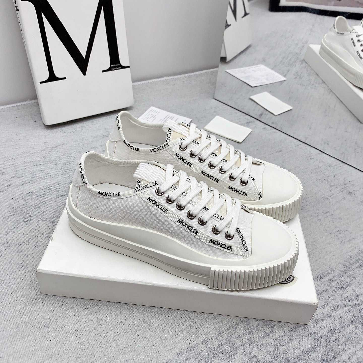 Moncler Glissiere Low-Top Sneakers - DesignerGu