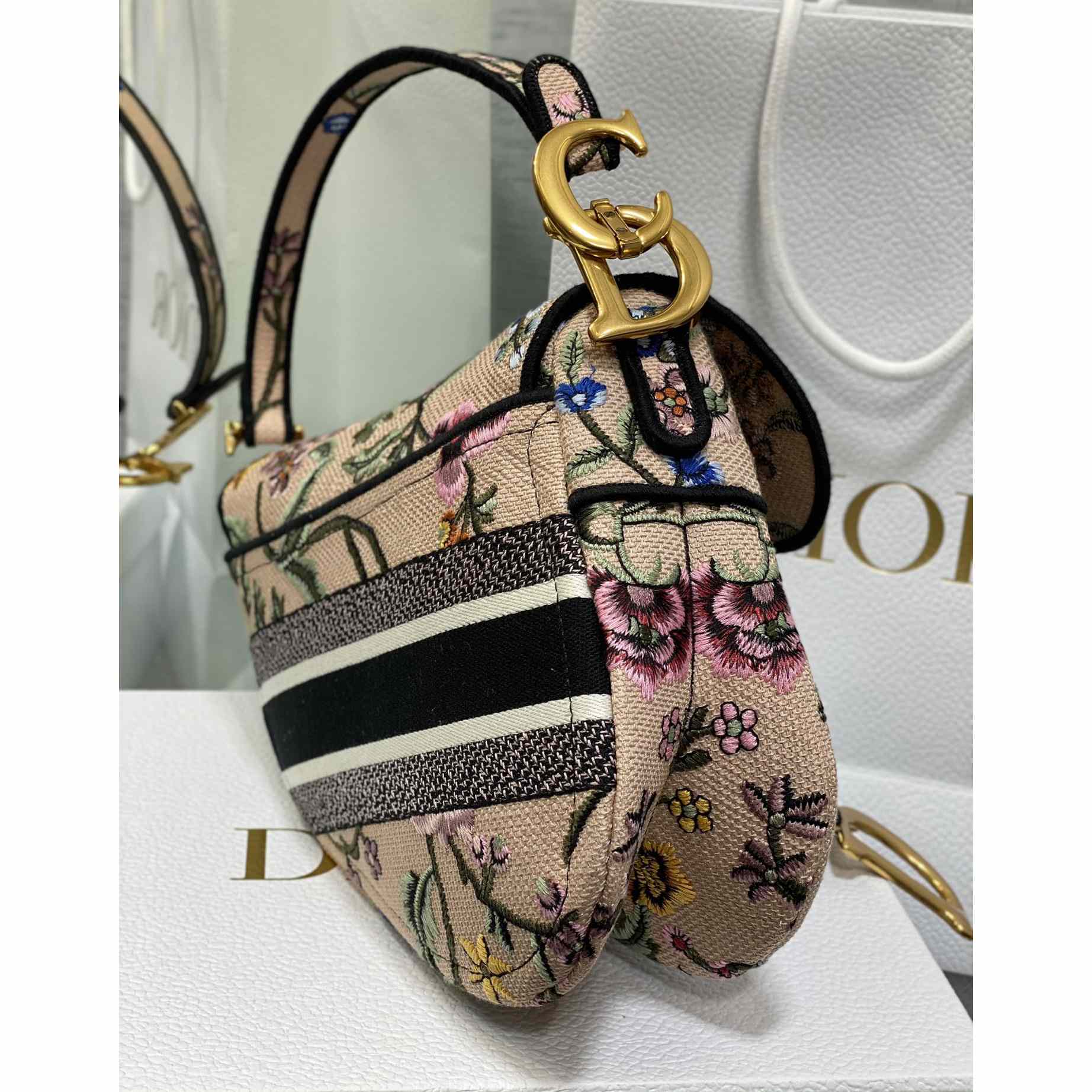 Dior Saddle Bag  - DesignerGu