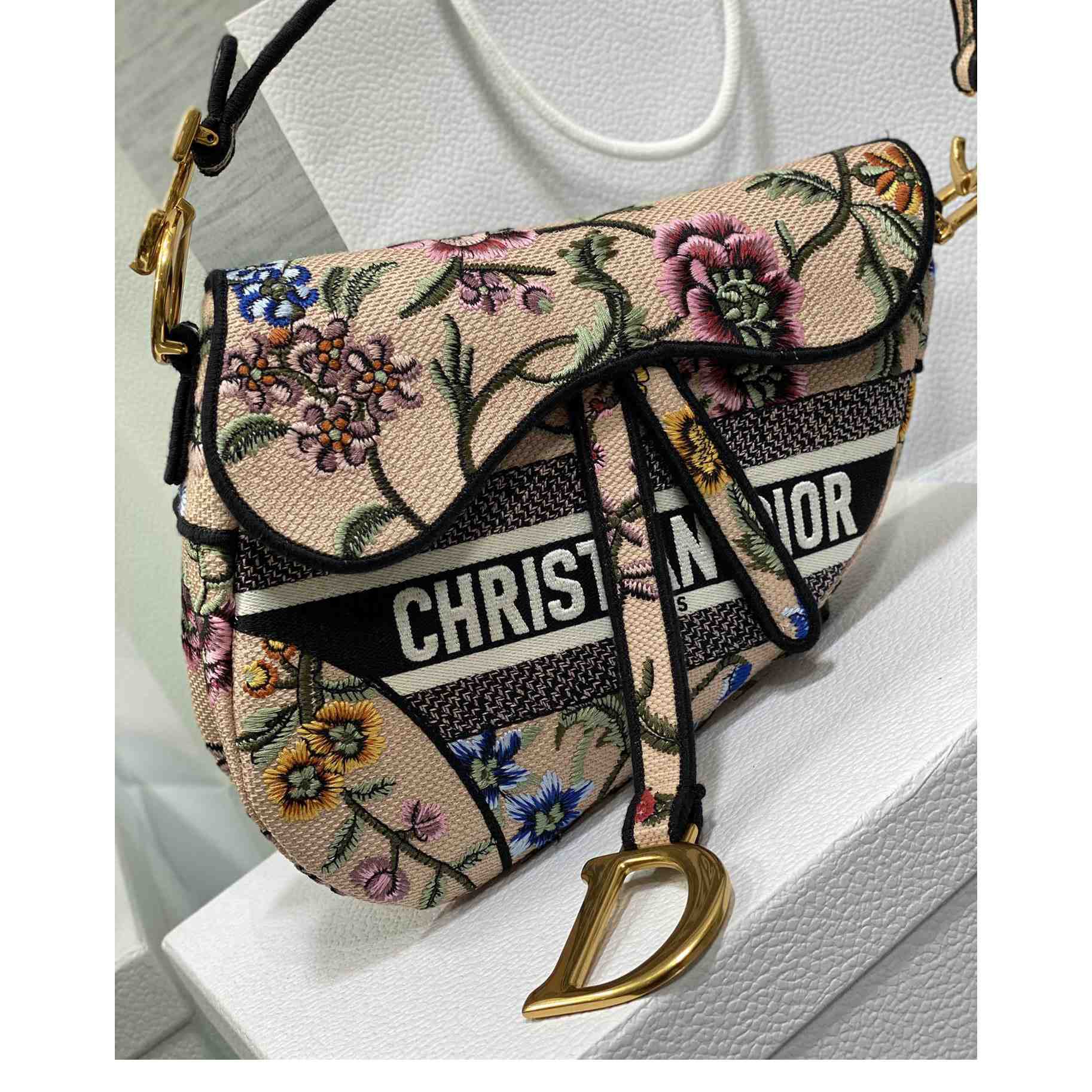 Dior Saddle Bag  - DesignerGu