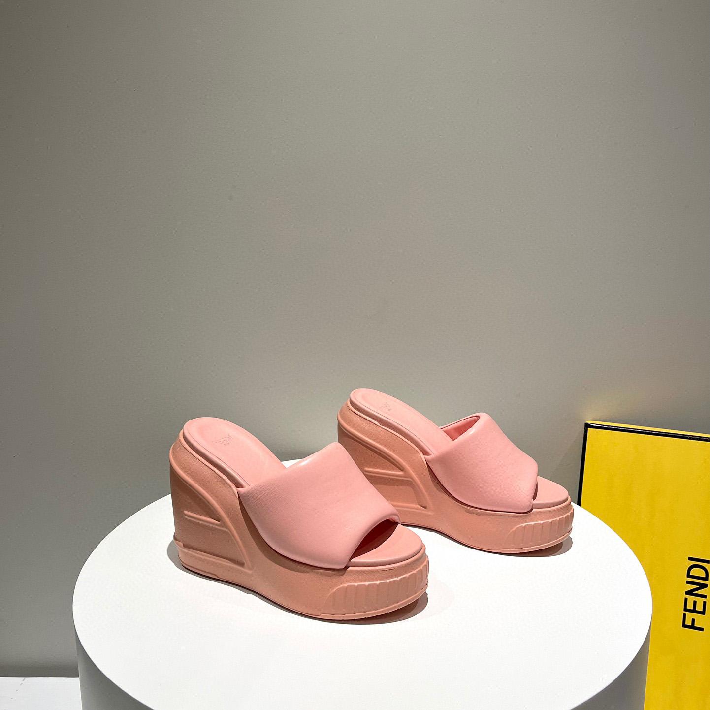 Fendi Fashion Show Pink Nappa Leather Slides - DesignerGu