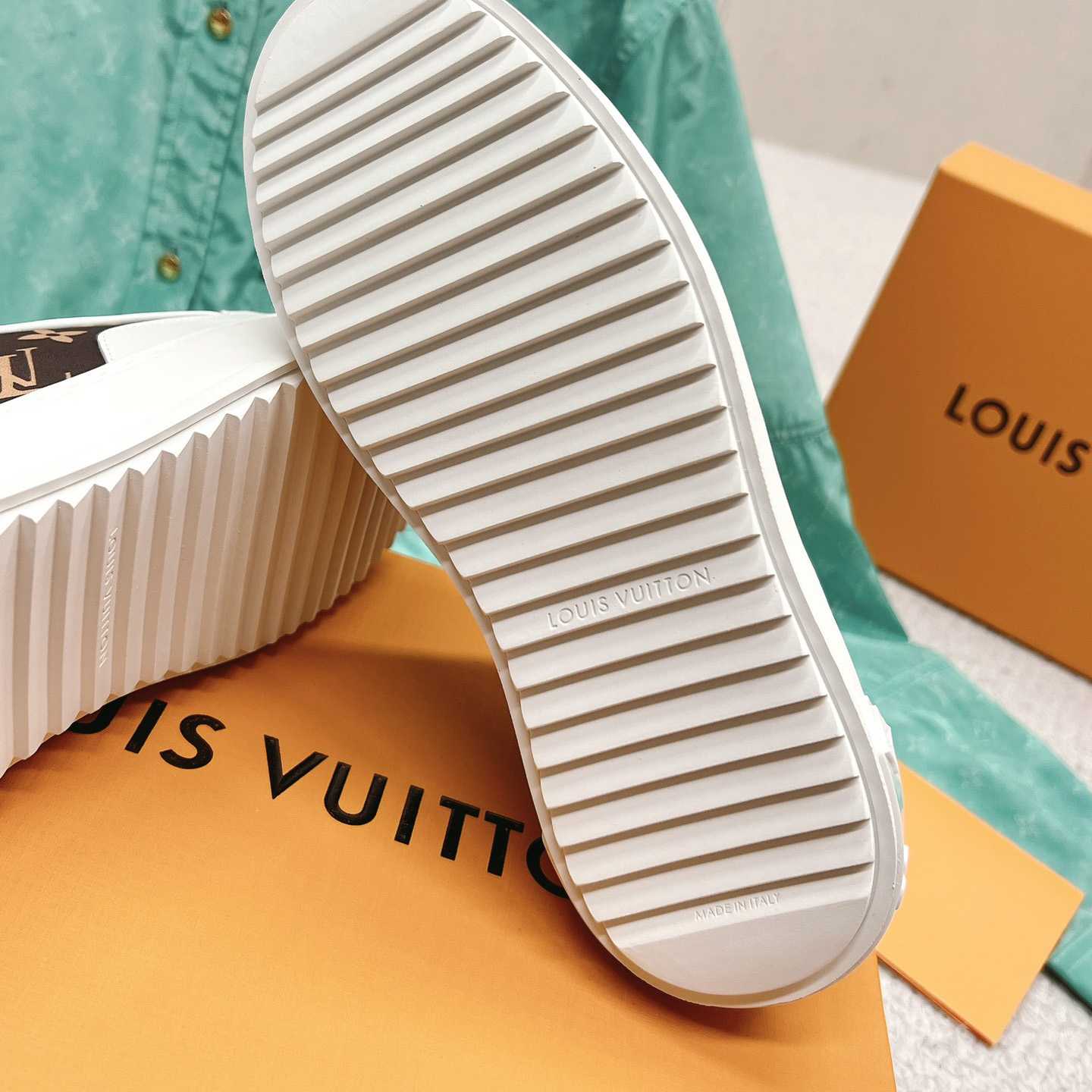 Louis Vuitton Time Out Sneaker (upon uk size)   - DesignerGu