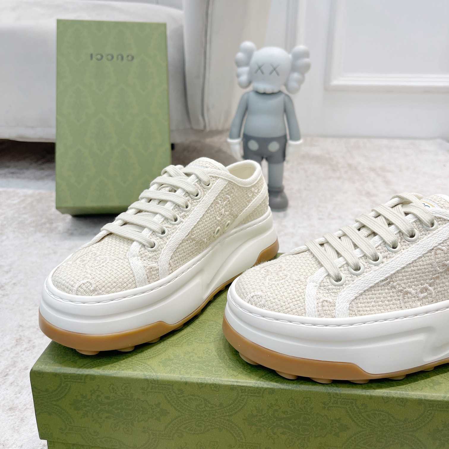 Gucci Women's GG Sneaker - DesignerGu