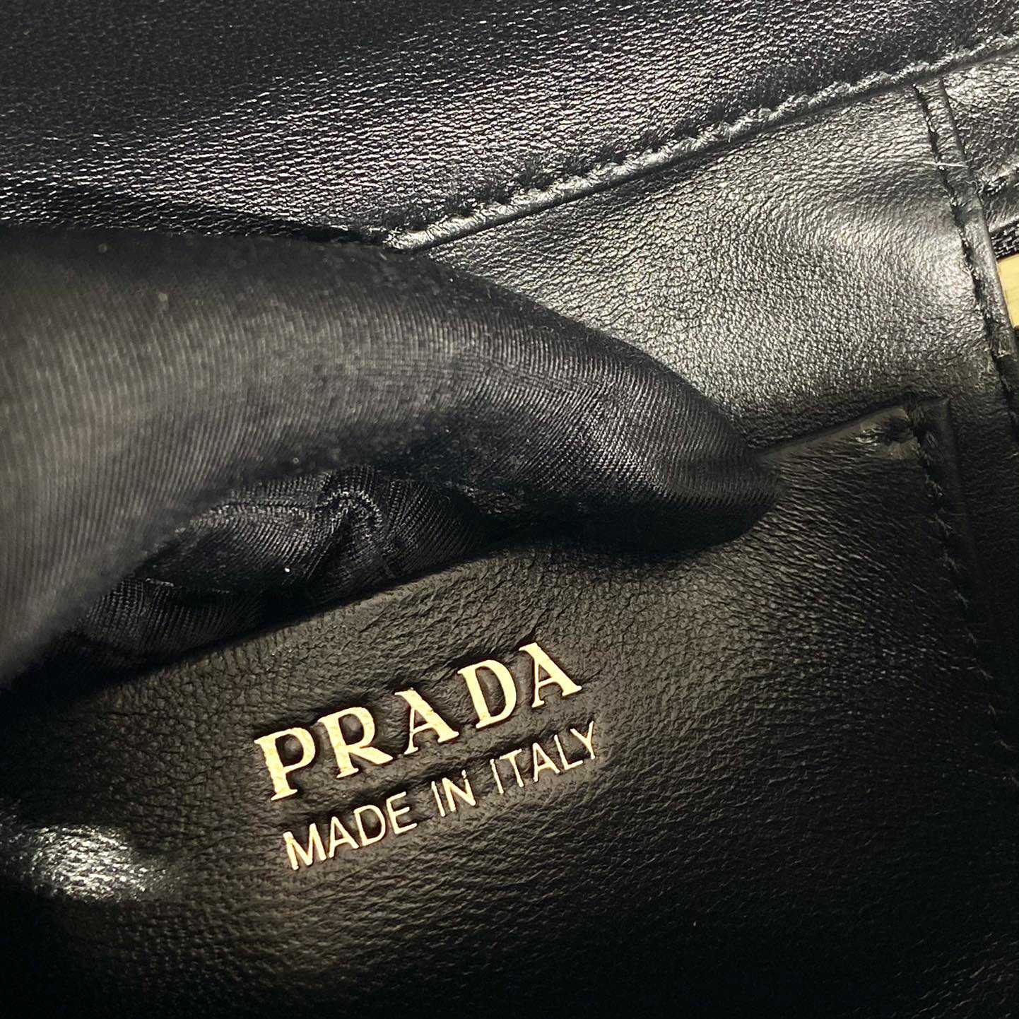 Prada Leather Mini-bag - DesignerGu