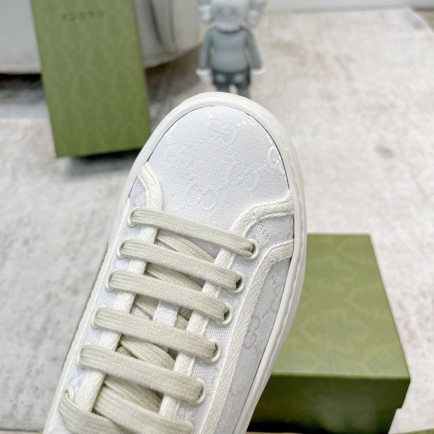 Gucci Women's GG Sneaker - DesignerGu