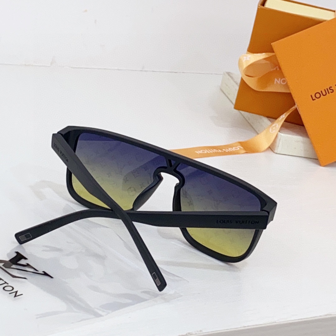 Louis Vuitton LV Waimea Sunglasses   Z1082 - DesignerGu