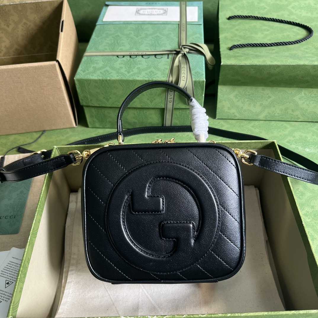 Gucci Blondie Top Handle Bag (17-15-9cm) - DesignerGu