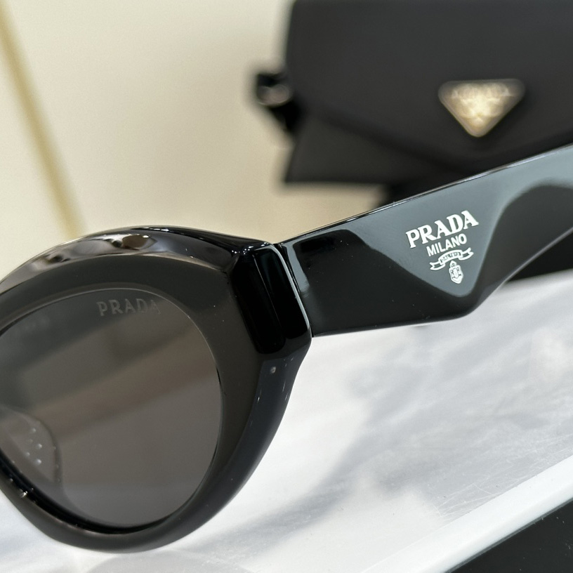 Prada  PR Sunglasses    PR26  - DesignerGu