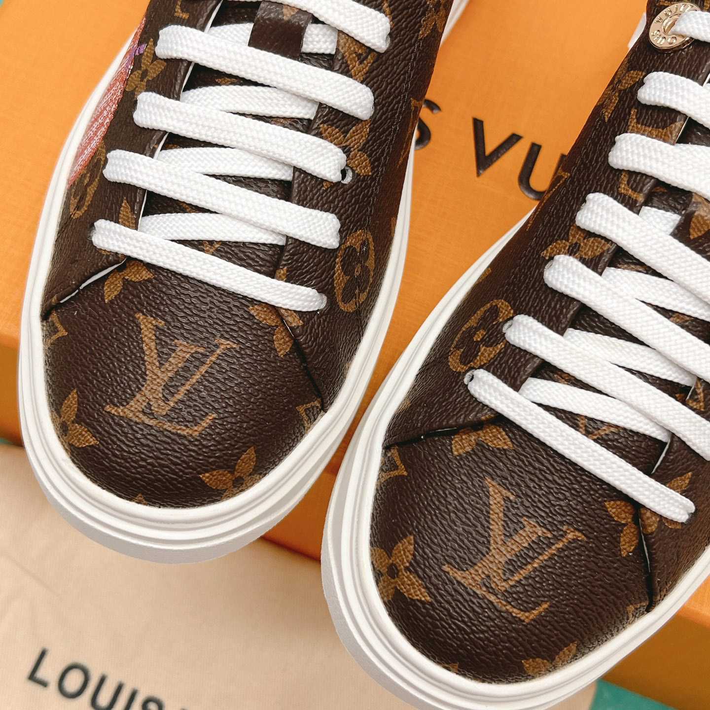 Louis Vuitton LV x YK Time Out Sneaker (upon uk size)   - DesignerGu