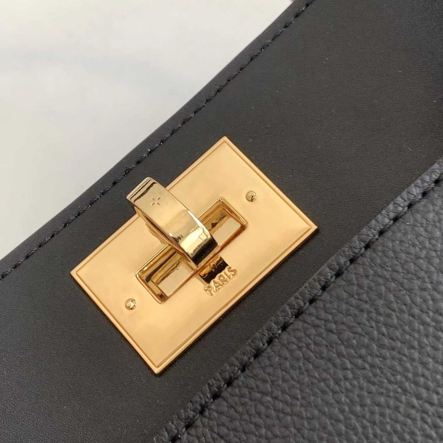 Louis Vuitton On My Side MM   M53826 - DesignerGu