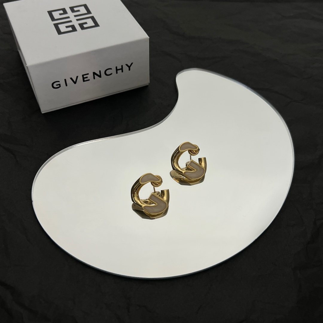 Givenchy G Chain Earrings - DesignerGu